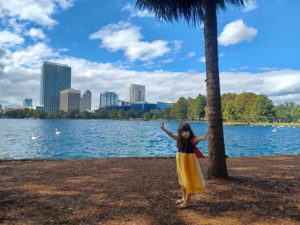 Melissa's daughter posing in Snow White costume at Lake Eola