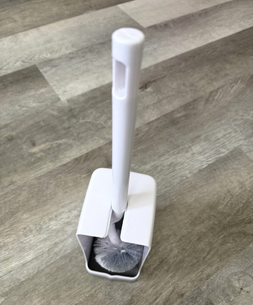 Toilet bowl cleaner