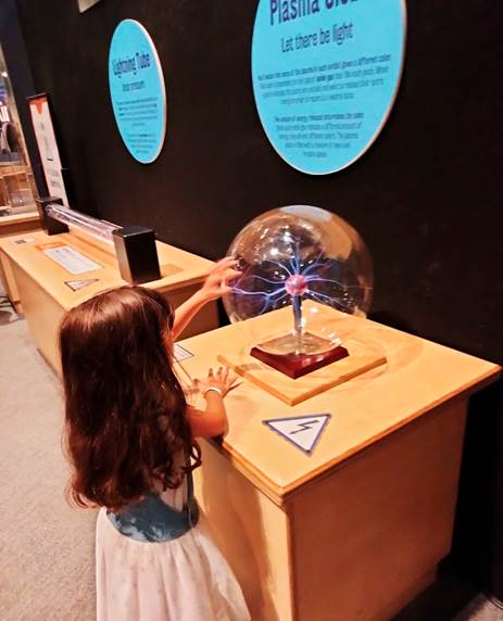 Melissa's daughter at Orlando Science Center