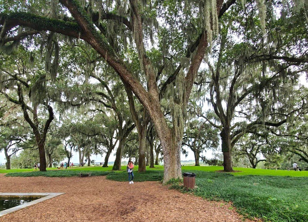 Melissa and daughter in middle of Bok Tower Garden